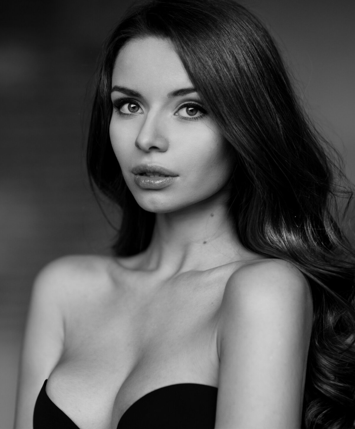 Westlake village breast implant removal model in black and white