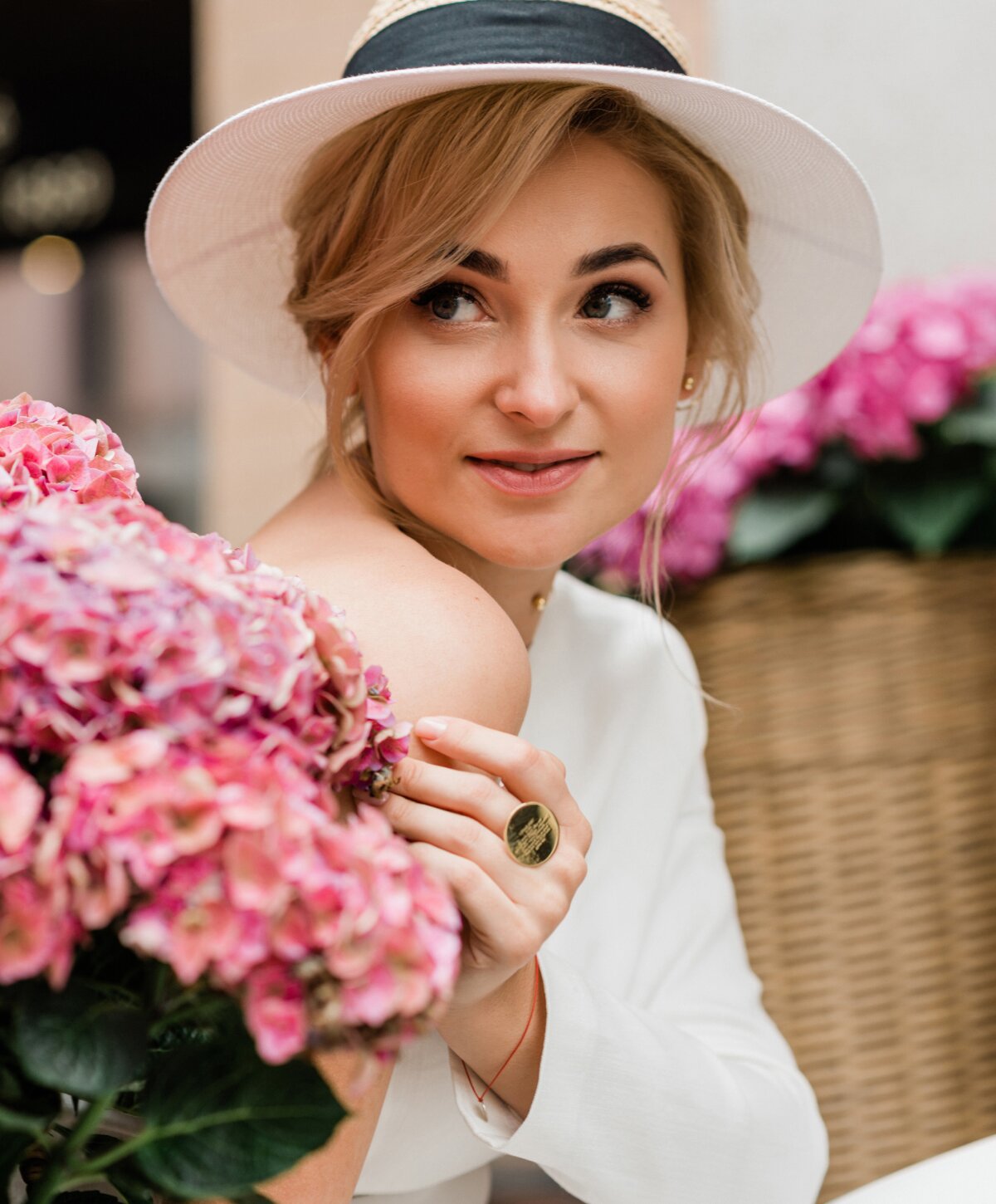 Westlake village sebacia acne treatment model with blonde hair